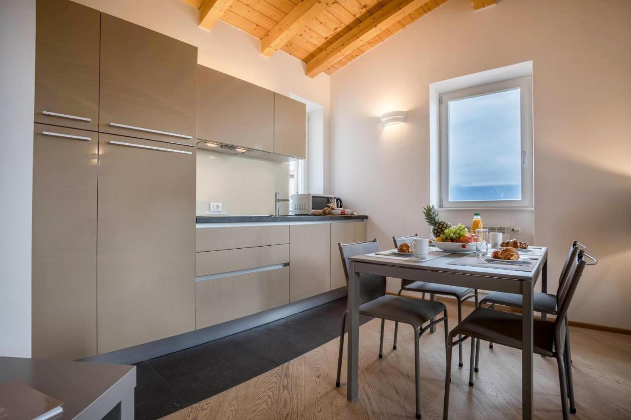 Residence La Villa Cuore Tignale Extérieur photo